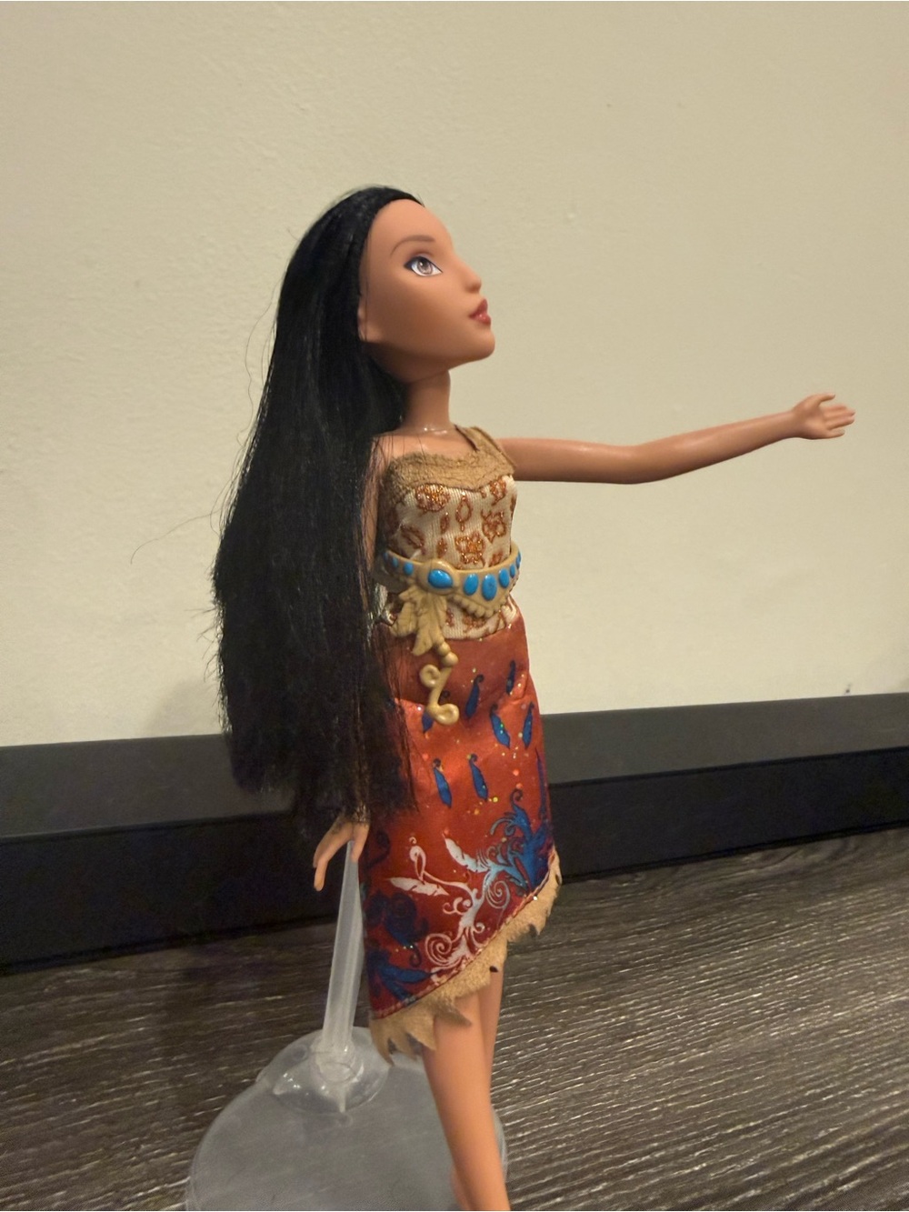 Disney Pocahontas 10” doll in original outfit